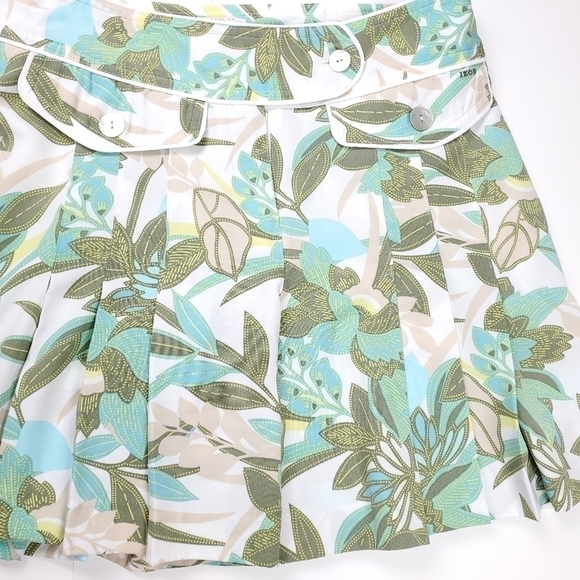 New IZOD Cool XFG Pleated Green Leaf Short Pants Sz 4 - Picture 13 of 16